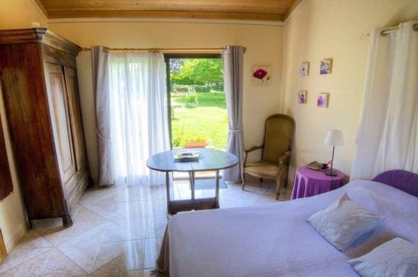 L'Oustal Chambres Et Tables D'Hotes Sonnac  Eksteriør bilde